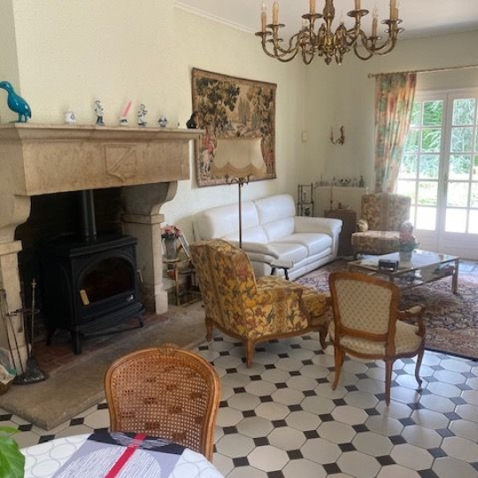  Annonces AMPLEPUIS : Maison / Villa | TARARE (69170) | 172 m2 | 449 000 &euro; 