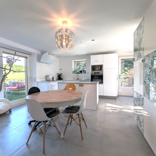  Annonces AMPLEPUIS : Maison / Villa | FOURNEAUX (42470) | 130 m2 | 285 000 &euro; 
