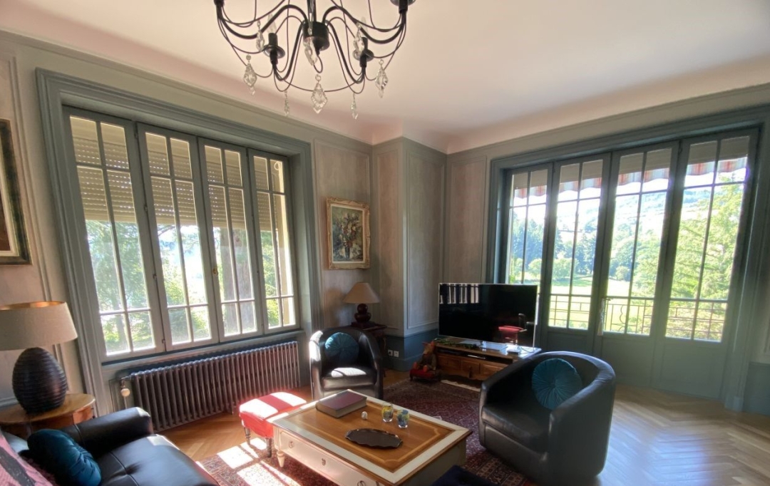 Annonces AMPLEPUIS : Maison / Villa | GRANDRIS (69870) | 315 m2 | 750 000 &euro; 