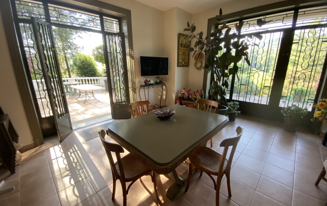 Annonces AMPLEPUIS : Maison / Villa | GRANDRIS (69870) | 315 m2 | 750 000 &euro; 