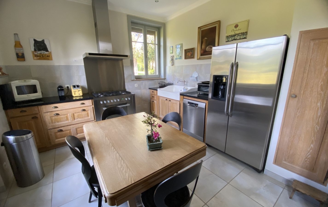 Annonces AMPLEPUIS : Maison / Villa | GRANDRIS (69870) | 315 m2 | 750 000 &euro; 