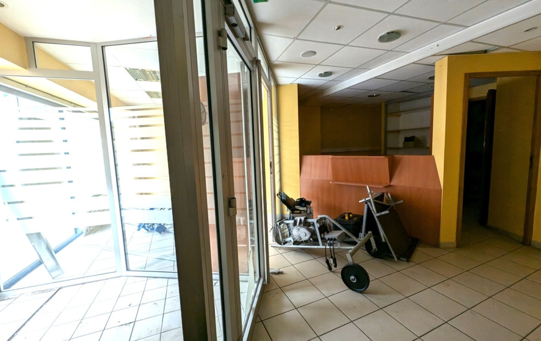 Annonces AMPLEPUIS : Immeuble | REGNY (42630) | 290 m2 | 45 000 &euro; 